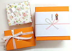 ご希望に応じてラッピング・のしをご用意しております。